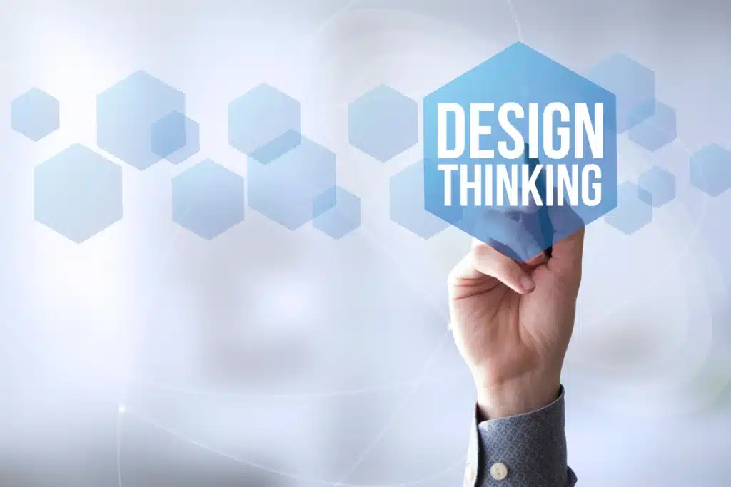 Design Thinking: Innovación en Negocios, Finanzas y Resolución de Conflictos